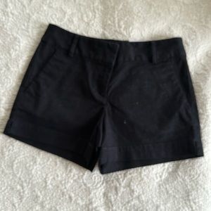 Loft The Riviera short size double zero petite 4 inch inseam